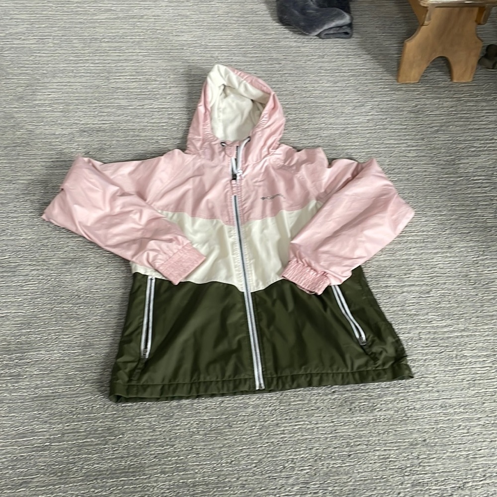 Womens Columbia Windbreaker— SOLD